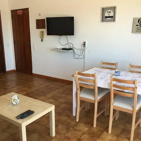 Vila Praia Apartment אלבופיירה